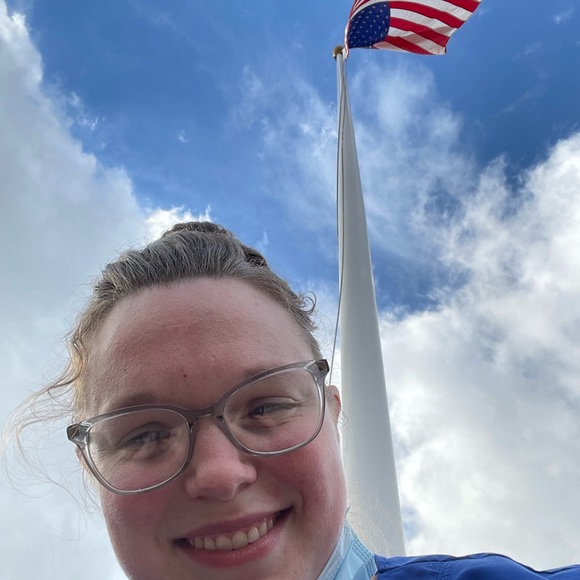 Meet your Posher, Elena - Picture 6 of 14